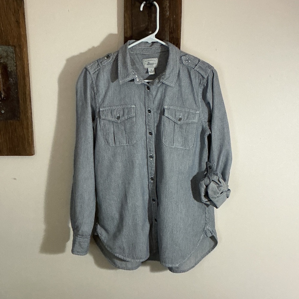 G.H. Bass & Co. Women’s Blue Pinstripe Button Down Shirt